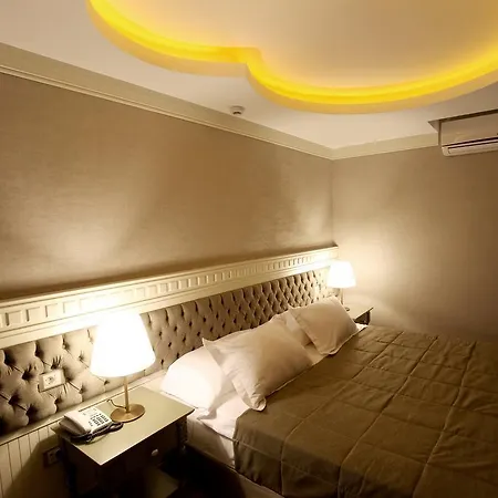 Hotel Pinehill & 3*