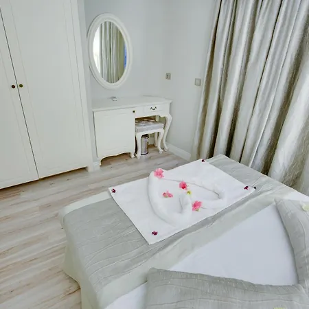 Hotel Pinehill & 3*