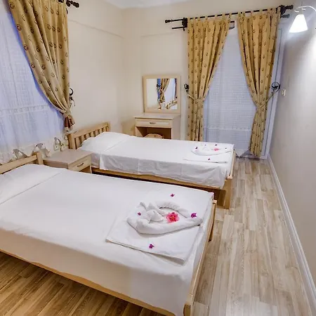 Hotel Pinehill &