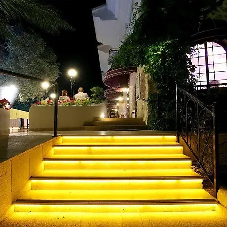 Hotel Pinehill &