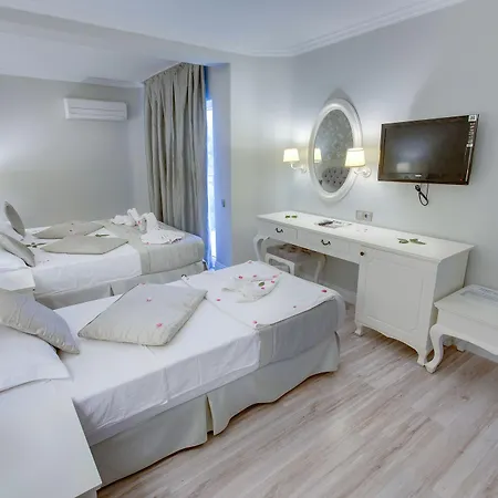 Pinehill Hotel&suites Ölüdeniz
